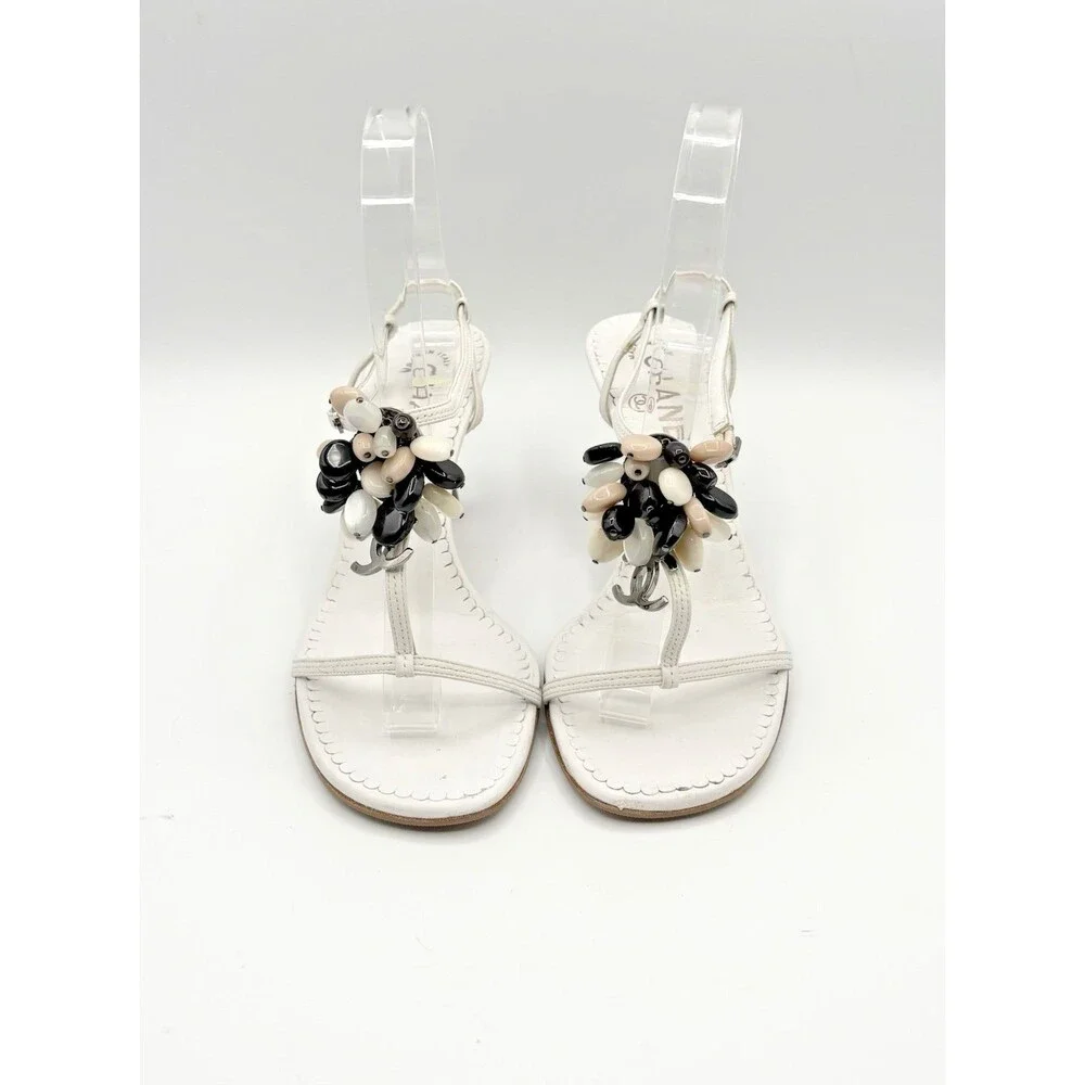 Chanel White Leather T Strap Sandals Beaded Accent CC Logo Vintage Size EU 36.5